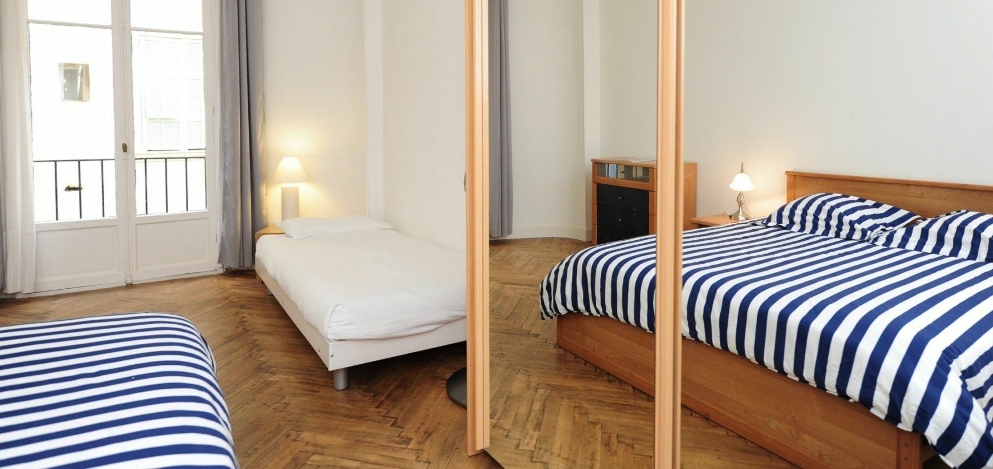 Charme Italien Five Stars Holiday House Nice Buitenkant foto